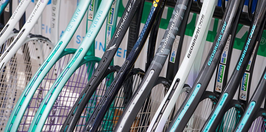 ソフトテニスラケット